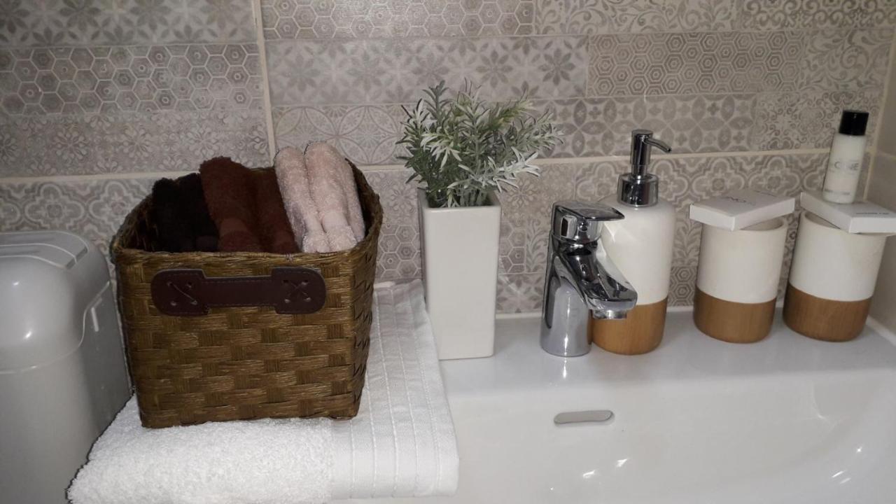 Apartament Colosseum View プーラ エクステリア 写真